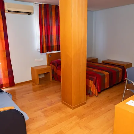 Hotell Haromar 2*