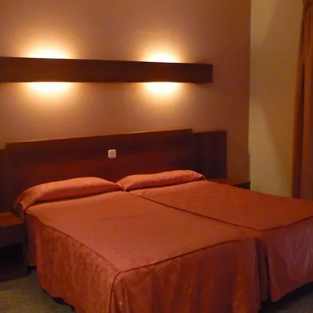 Haromar Hotell 2*