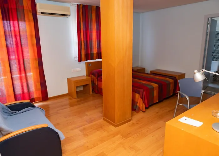 Hotel Haromar 2*