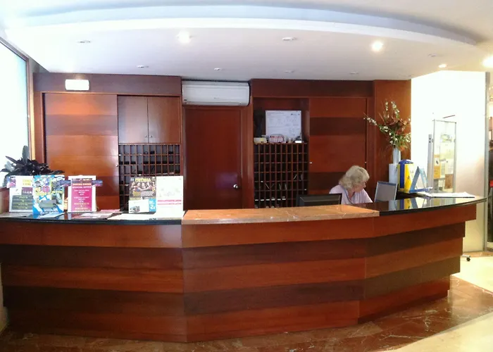 Haromar Hotel 2*