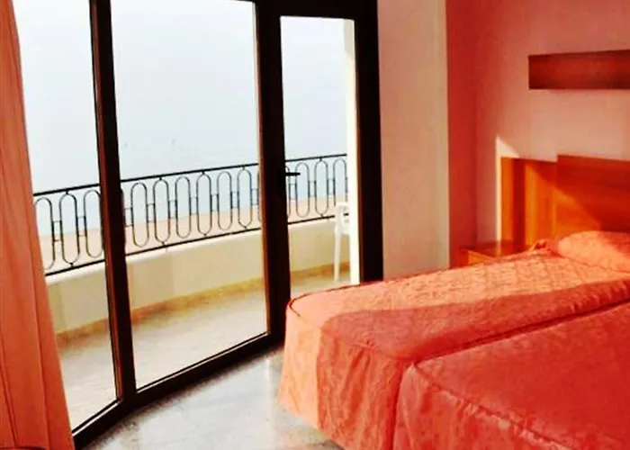 Haromar Hotel